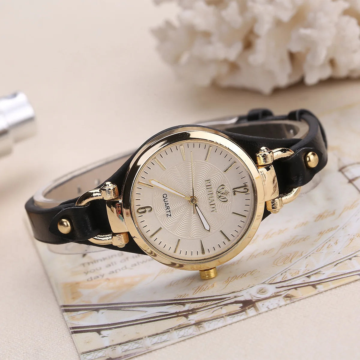 Minimalist Women’s Quartz Watch – Leather Strap Dial