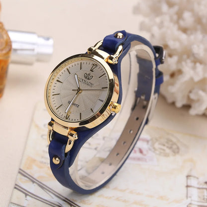 Minimalist Women’s Quartz Watch – Leather Strap Dial